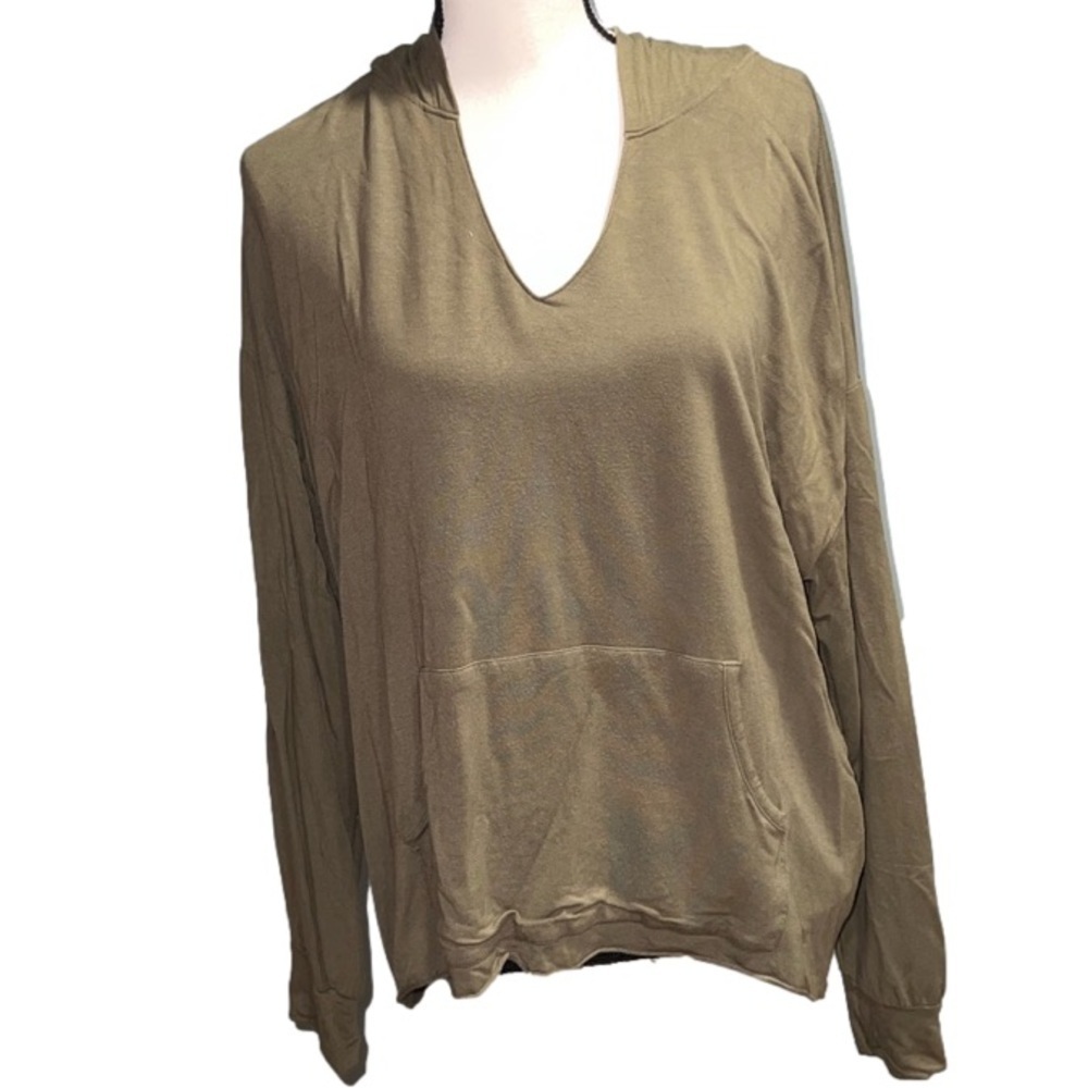 n/p- Green hooded top